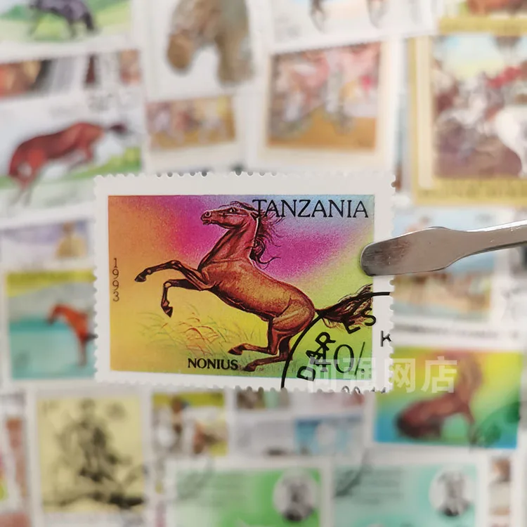 100 ม้าแสตมป์ไม่ซ้ําจริงใช้คอล - Collectible Vintage Postage Stamps บทวิจารณ์และราคา
