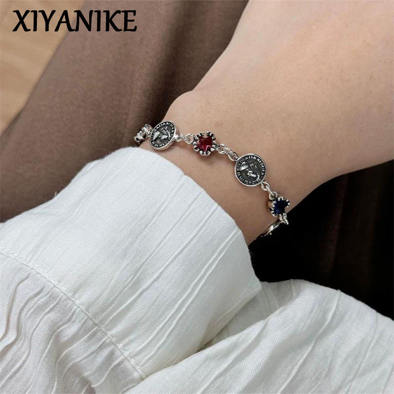 สร้อยข้อมือเงินไทยวินเทจลายพระ - Vintage Collectible Coins บทวิจารณ์และราคา